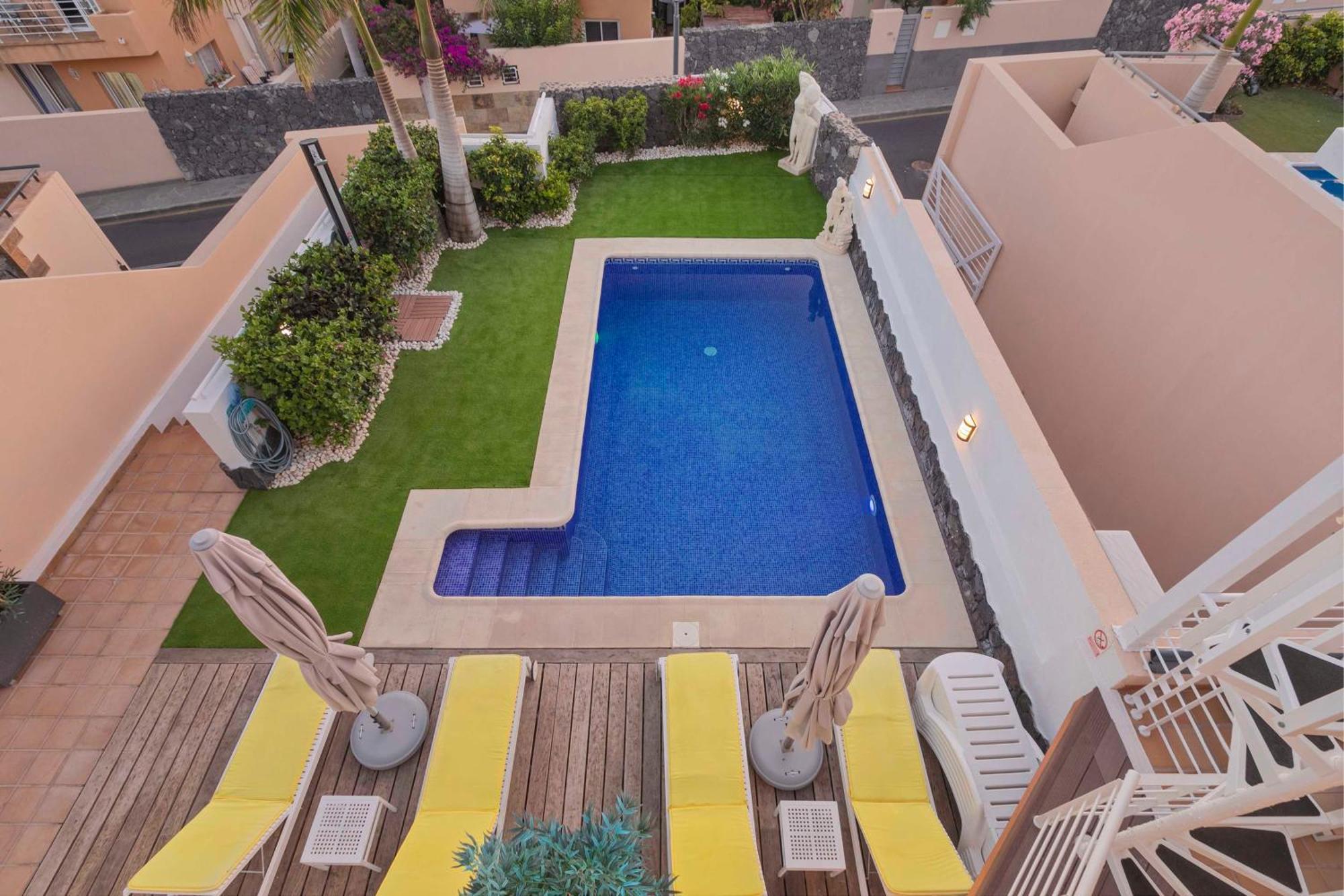 My Island Escape - Sea Views - Private Pool, Sauna بويرتو دي سانتياغو المظهر الخارجي الصورة